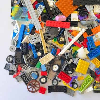LEGO Fun Pack, Mixed Bag, Approx. 750g includes 6 Minifigures/Minidolls