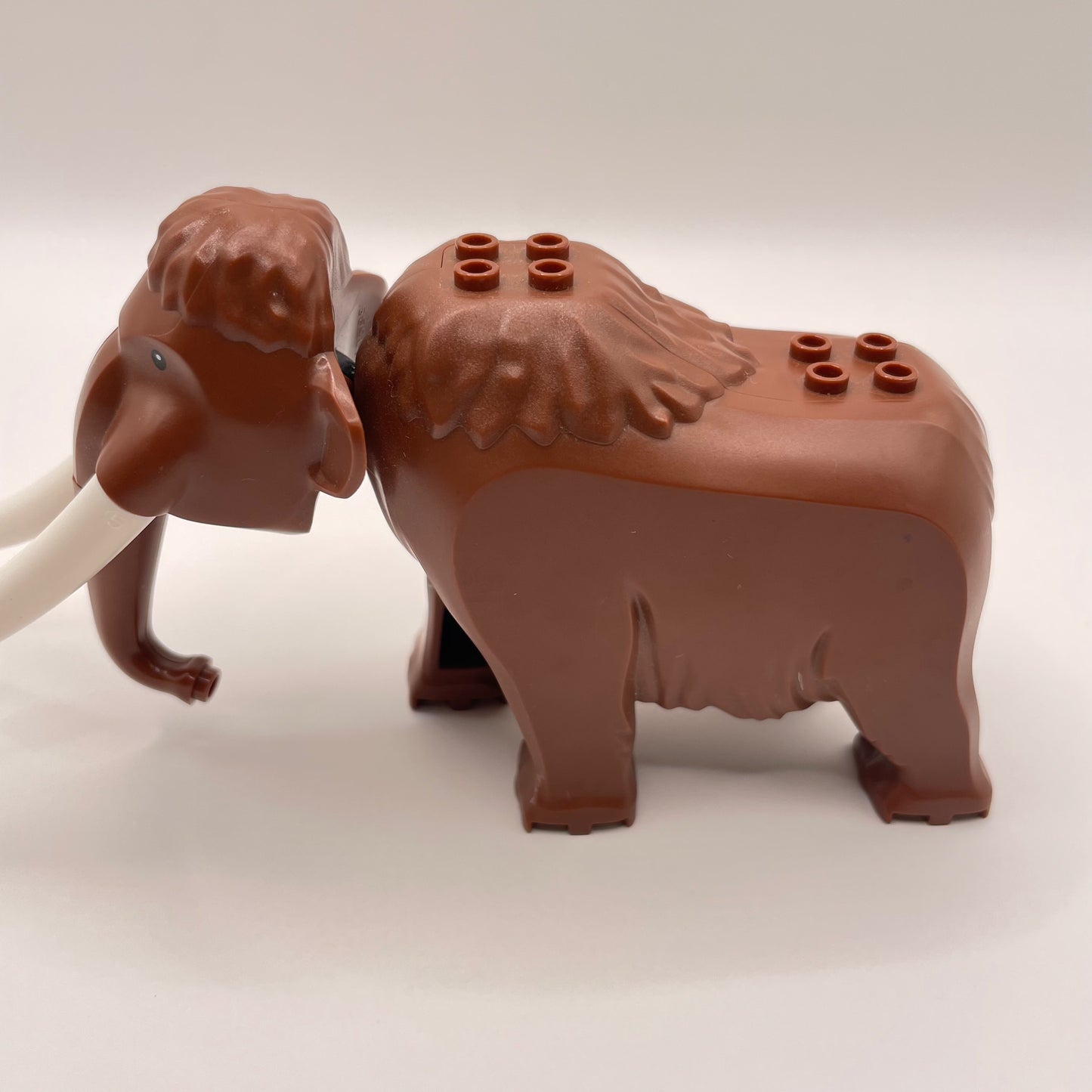 LEGO Woolly Mammoth, Reddish Brown, 1 piece