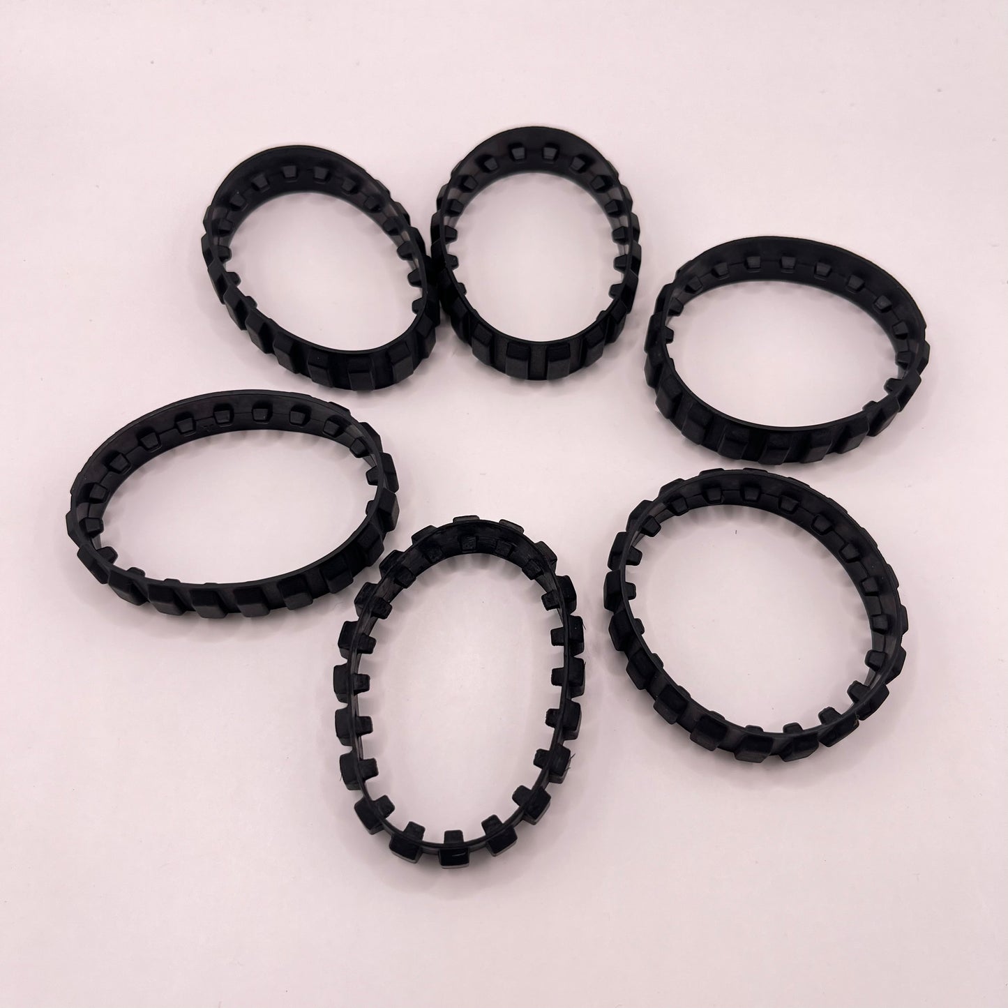 LEGO Rubber Tread, 20 Links, Black, Vehicle Pieces, 6 Pieces