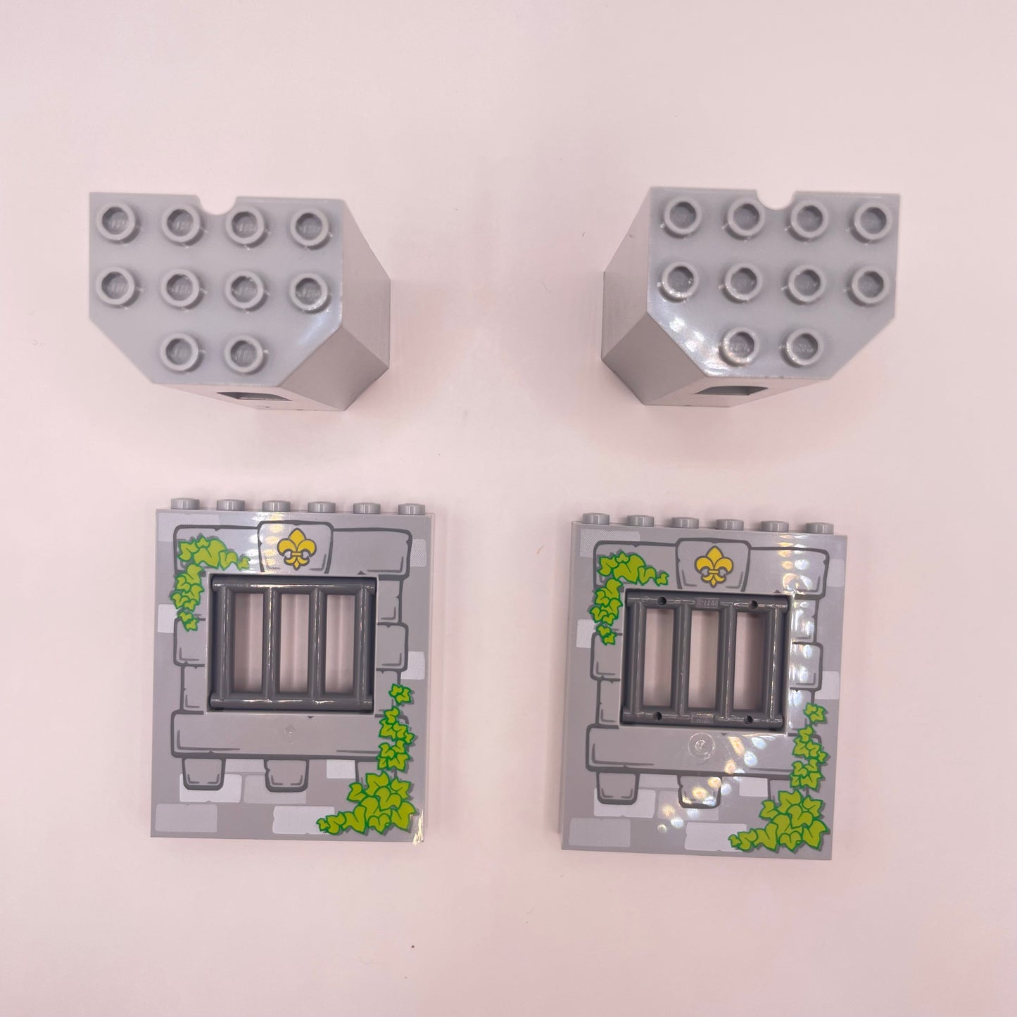 LEGO Castle Building Pieces, Light Bluish Grey, 4 Pieces