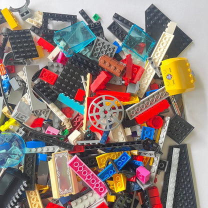 LEGO Fun Pack, Mixed Bag, Approx. 750g includes 6 Minifigures/Minidolls