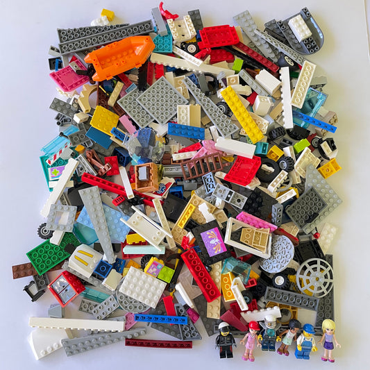 LEGO Fun Pack, Mixed Bag, Approx. 750g includes 6 Minifigures/Minidolls
