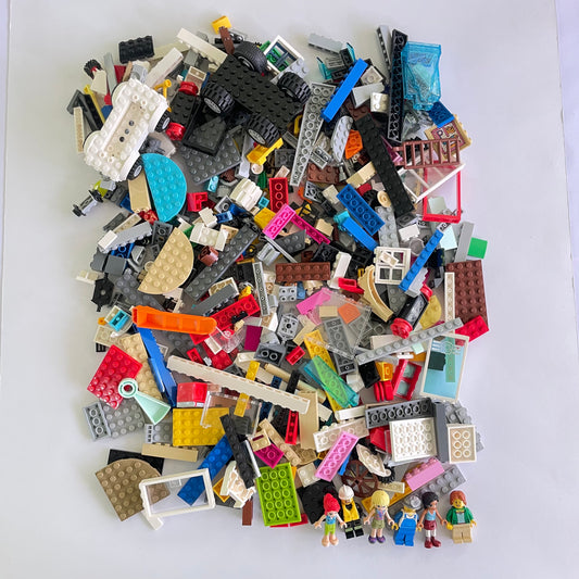 LEGO Fun Pack, Mixed Bag, Approx. 750g includes 6 Minifigures/Minidolls