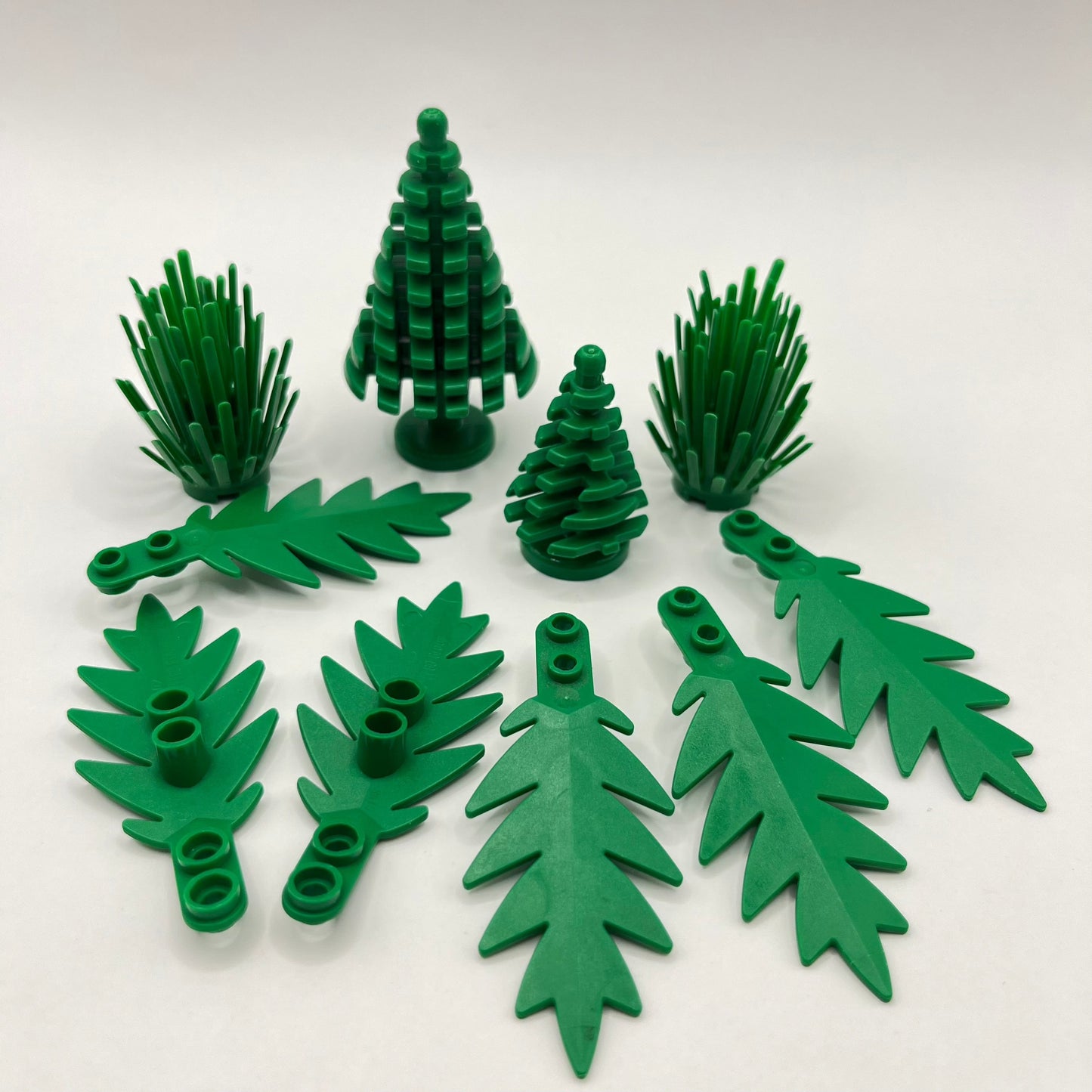 LEGO Pine Trees, Palm leaves, Spiky Bush, Green, 10 Pieces