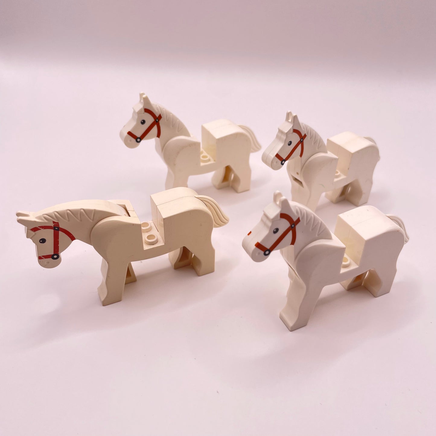 LEGO White Horse with Black and White Eyes, Animal, Castle, Knight (4 Pack) Marked, Colour Faded