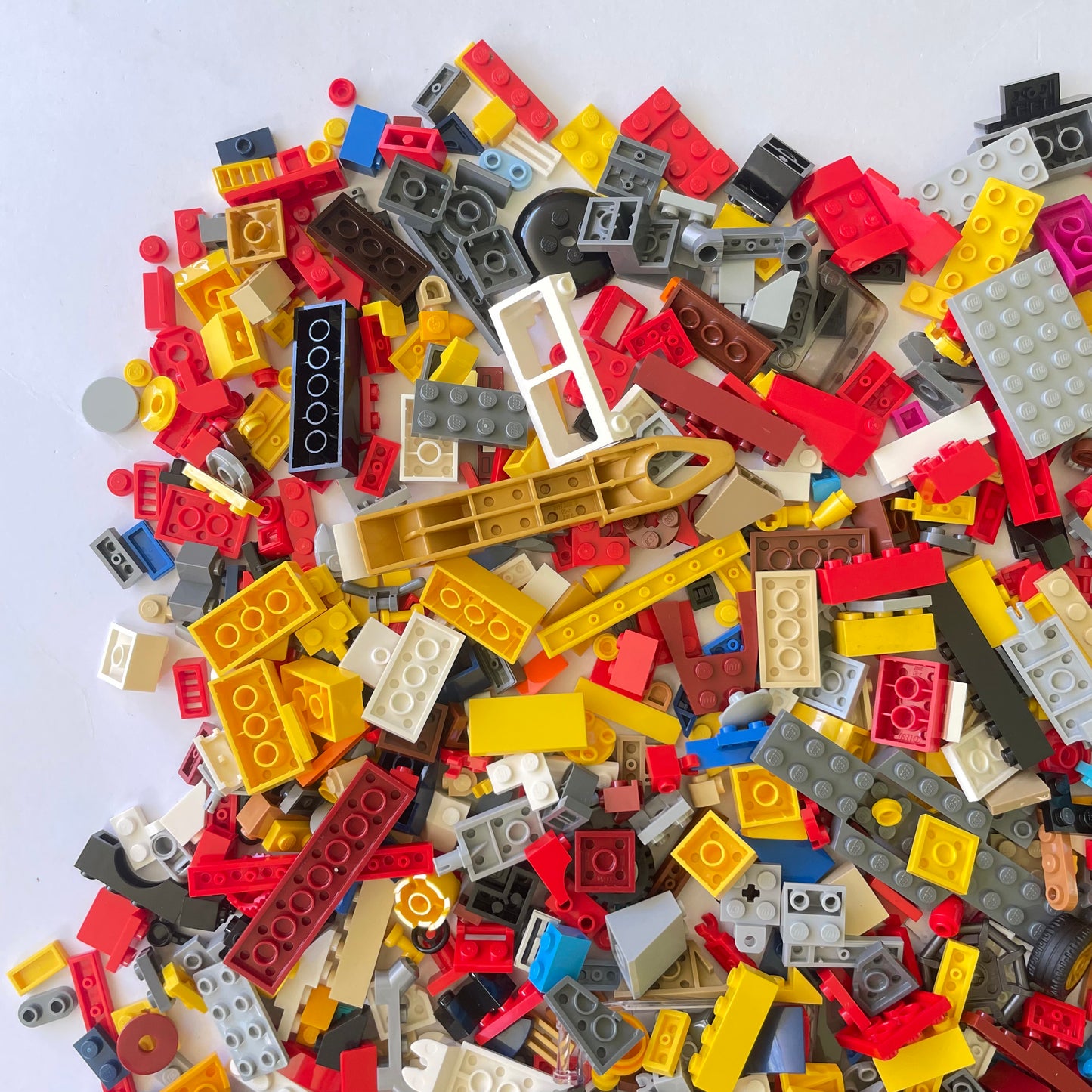 LEGO Fun Pack, Mixed Bag, Approx. 750g includes 6 Minifigures/Minidolls