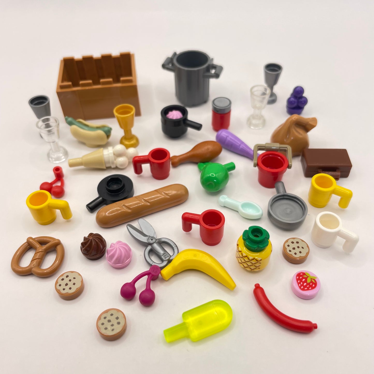 LEGO Food / Kitchen Bundle, Mixed Pieces (40 Pieces)