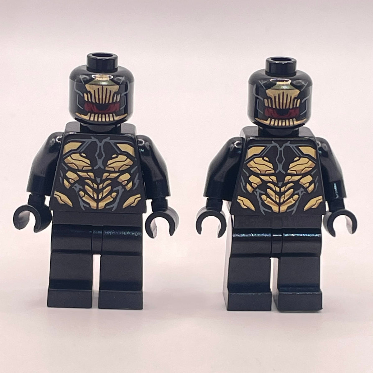 LEGO Outridder, Super Heroes, Minifigures, (2 Pack) playwear